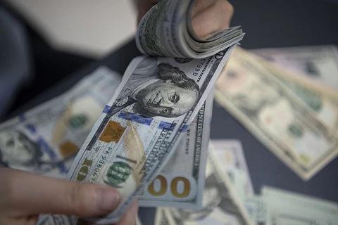 168508559788199 480 320